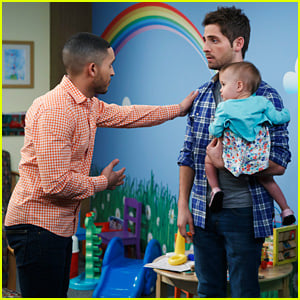 Riley & Danny Kiss on Tonight's 'Baby Daddy' Flash Forward Episode!