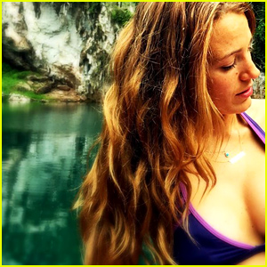 Blake Lively Is Breastfeeding Baby James In This New Photo