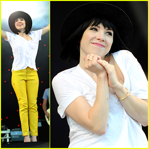 Carly Rae Jepsen Has A Party in Portsmouth