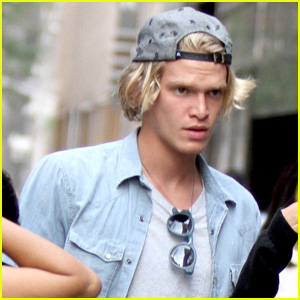 Cody Simpson Goes Surfing in New 'Livin' Easy' Music Video - Watch Now!