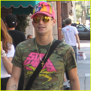 Frankie Grande is 'So Proud' of Sister Ariana's Donut Apology