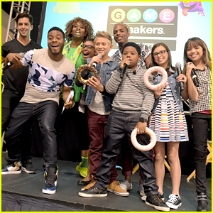 'Game Shakers' Cast & Josh Peck Shake Up Things At VidCon 2015