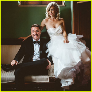 'The Carrie Diaries' Star Lindsey Gort Weds Beau Laughlin (Exclusive Wedding Pics!)
