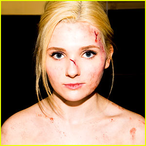 Abigail Breslin Screams for Her Life in 'Final Girl' Clip (Exclusive)
