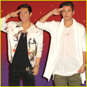 Austin Mahone Helps Unveil His New Wax Figure at Madame Tussauds!