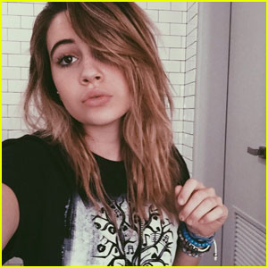 Bea Miller's 'Not an Apology' LP Debuts at No. 1 on Billboard Pop Charts!