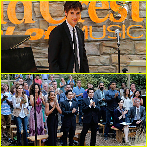 The Whole Family Supports Brandon At A Music Competition on 'The Fosters'