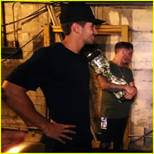 Jake Miller Goes Ghost Hunting In Milwaukee In New 'Dazed & Confused' Tour Diary - Watch NOW!