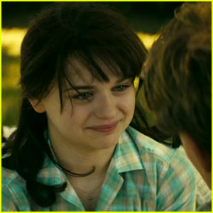 Joey King Joins the Gay Rights Movement in 'Stonewall' Trailer