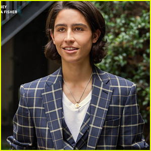 Lorenzo Henrie Can't Really Reveal Anything About 'Fear Of the Walking Dead'