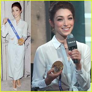 Meryl Davis Almost Forgot Her Olympic Medal For NYC Trip