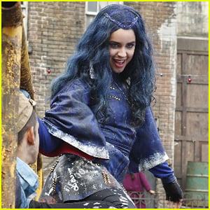 Where Is Descendants' Evie? Second Teaser Debuts As Movie Becomes #5 Movie in Cable TV History
