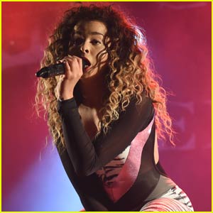 Ella Eyre Wants to Inspire Girls to Appreciate Their Bodies the Way They Are