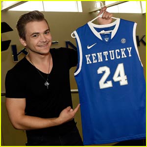 Hunter Hayes Celebrates Birthday With Fan Concert in Kentucky!