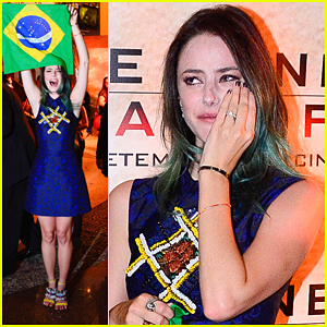 Kaya Scodelario Gets Emotional At 'Scorch Trials' Premiere in Sao Paolo