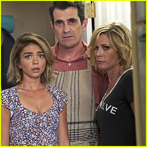 'Modern Family's Season Premiere Is Tonight - Find Out What Will Happen With Haley & Andy Here!