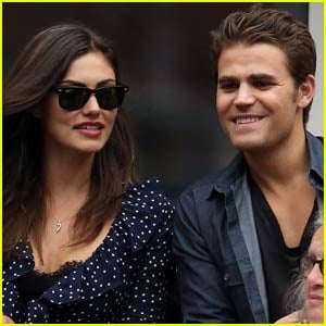 Paul Wesley Takes in Some Tennis With Girlfriend Phoebe Tonkin