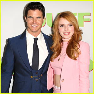 Bella Thorne To Reunite With Robbie Amell On 'The Babysitter'