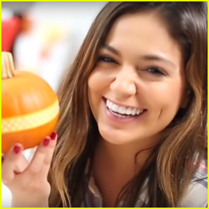 Bethany Mota Has 5 Tips to Decorate Your Room for Fall - Watch Now!
