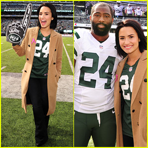 Demi Lovato Cheers on the New York Jets!