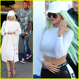 Kylie Jenner Wears Her Pale Green Wig Again