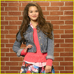 Paris Berelc Shares Fun 'Invisible Sister' Photo Diary With JJJ (Exclusive)