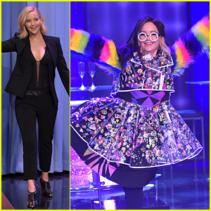 Jennifer Lawrence Wears a Crazy Dress with Rainbow Sleeves on 'Fallon'