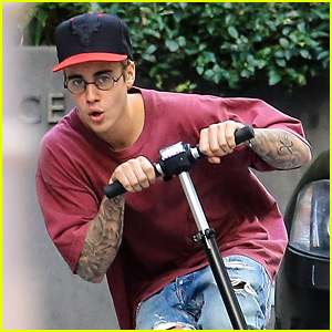 Justin Bieber Steps Out After Cancelling Thanksgiving Appearances