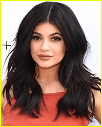 What Would Kylie Jenner's Hair Really Look Like If She Actually Dyed It?