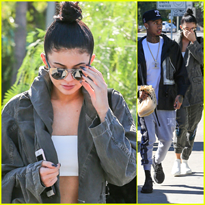 Kylie Jenner & Tyga Grab Breakfast Together After Halloween Night