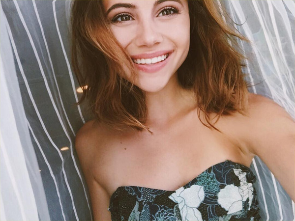 Olivia Stuck Shares ‘The Outfield’ Photo Diary With JJJ!