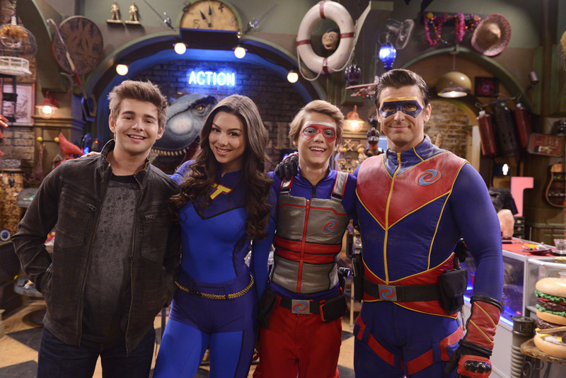 Danger & Thunder, Kid Danger & Phoebe Thunderman: Bloopers