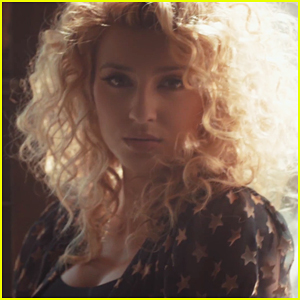 Tori Kelly Drops 'Hollow' Music Video - Watch Now!