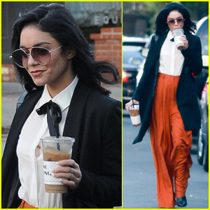 Vanessa Hudgens & Austin Butler Get A Cooking Lesson From A Top Chef