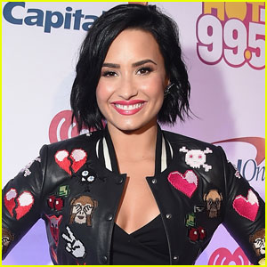 Demi Lovato Reflects on 'Extremely Rough' Year, Looks Ahead to 2016