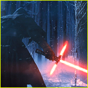Watch How A 'Star Wars The Force Awakens' Lightsaber Is Made (Video)