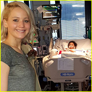 Jennifer Lawrence Makes Her Annual Visit to Kosair Children's Hospital