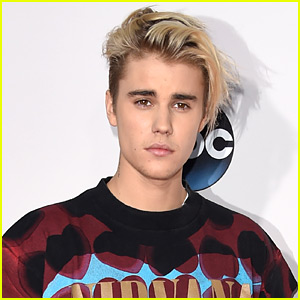 Justin Bieber Covers The Beatles & More in Concert - Watch Now!