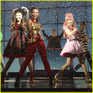 The 'Make It Pop' Holiday Special Premieres Tonight!