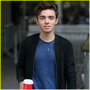 Nathan Sykes Jets Off to Detroit From London