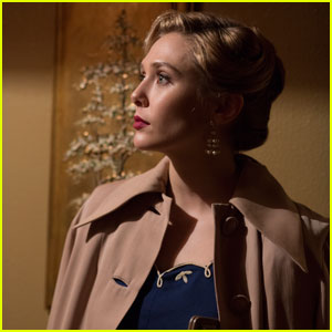 Elizabeth Olsen Looks Gorgeous in New 'I Saw the Light' Movie Stills