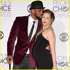 Allison Holker Shows Off Baby Bump At People's Choice Awards 2015