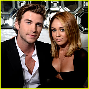 Liam Hemsworth & Miley Cyrus' Engagement Is Back On!