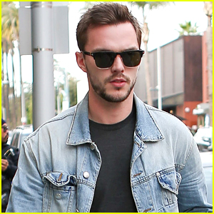 Nicholas Hoult Steps Out For Doctor's Appointment Before 'Mad Max' Oscar Noms