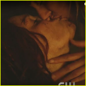 Clarke Gets Steamy in 'The 100' Season Three Extended Trailer - Watch Now!