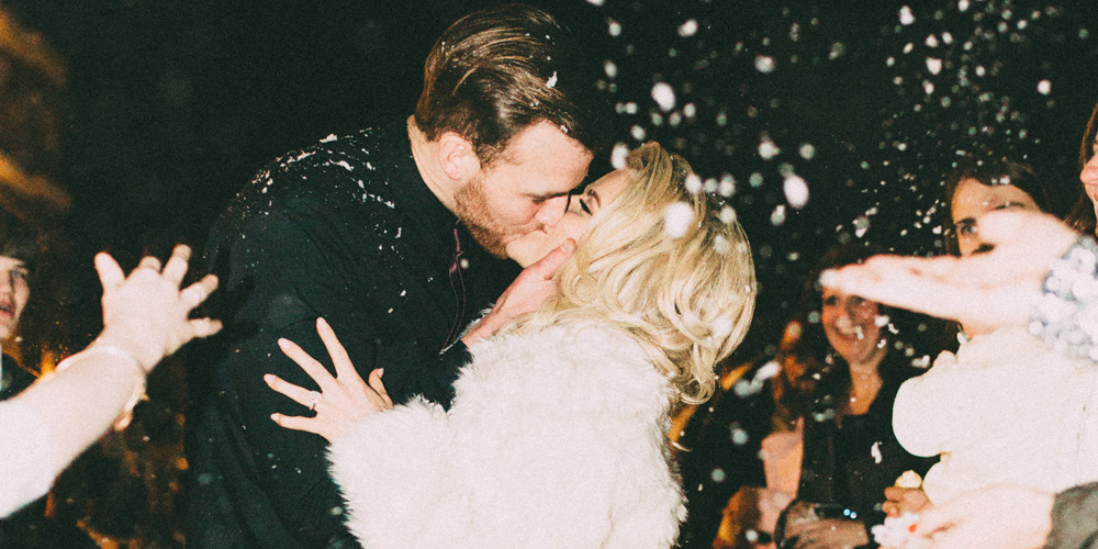 Witney Carson & Carson McAllister Share New Wedding Pics With JJJ (Exclusive)