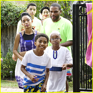The Johnson Kids Are Surprised That Dre Doesn't Swim on Tonight's 'black-ish'