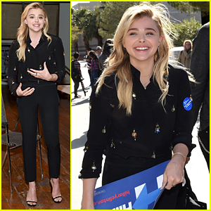 Chloe Moretz Campaigns for Hilary Clinton in Nevada