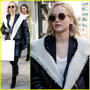 Jennifer Lawrence Goes on NYC Shopping Spree!
