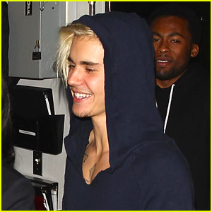 Justin Bieber Hangs Out With a Friend at The Nice Guy